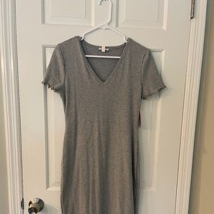 Riley & Rae grey dress